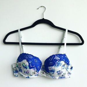 Candie’s Flower and Lace Push-Up Bra